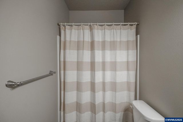 1242 N Lydia Av, Keizer, OR 97303