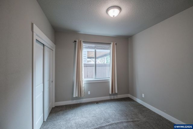 1242 N Lydia Av, Keizer, OR 97303