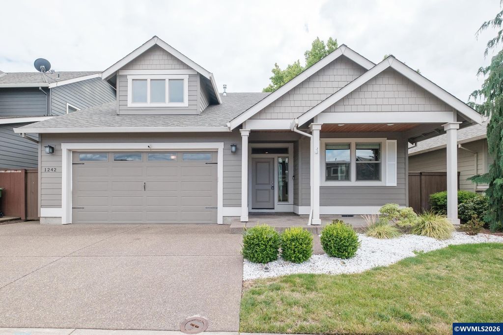 1242 N Lydia Av, Keizer, OR 97303