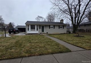 1842 Lathers Street, Garden City, MI 48135