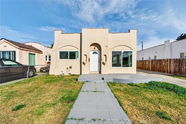 1905 E Palmer, Compton, CA 90221
