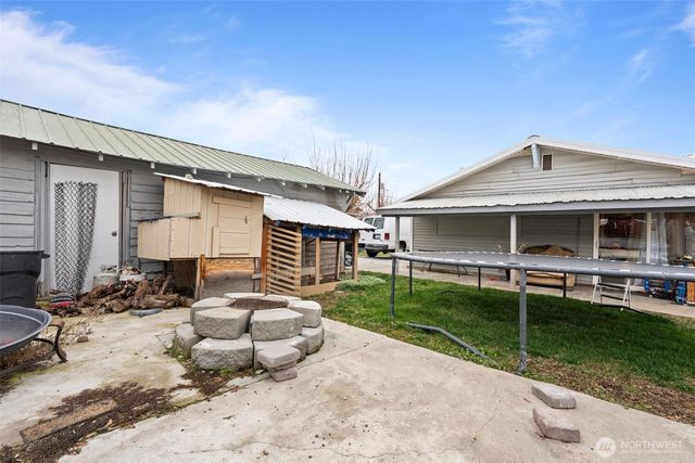 514 Walker Avenue, Wenatchee, WA 98801