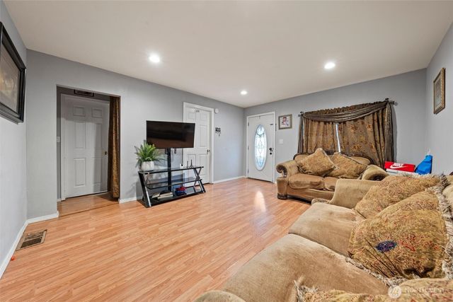 514 Walker Avenue, Wenatchee, WA 98801