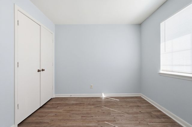 1885 Cliff View Drive, Lewisville, TX 75077