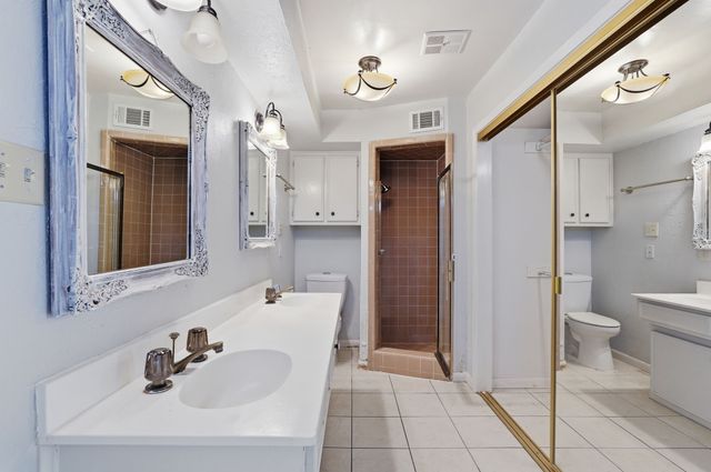 1885 Cliff View Drive, Lewisville, TX 75077