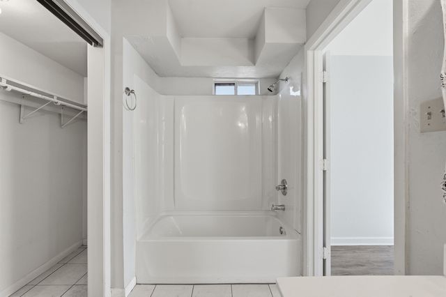 1885 Cliff View Drive, Lewisville, TX 75077