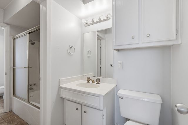 1885 Cliff View Drive, Lewisville, TX 75077