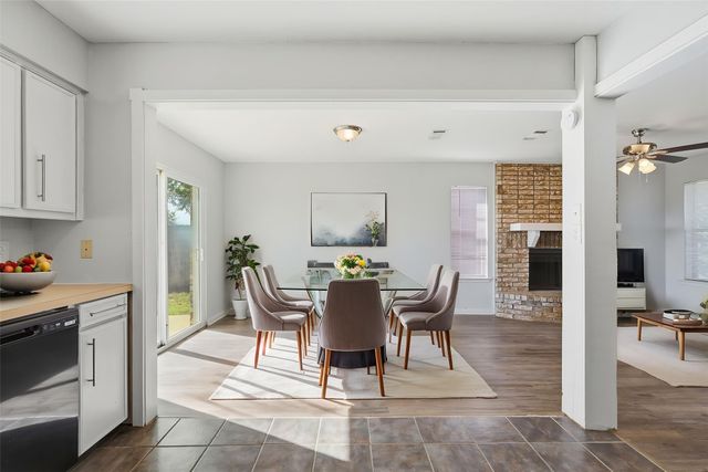 1885 Cliff View Drive, Lewisville, TX 75077