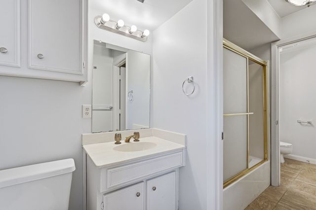 1885 Cliff View Drive, Lewisville, TX 75077