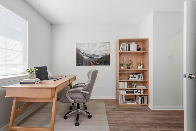 1885 Cliff View Drive, Lewisville, TX 75077