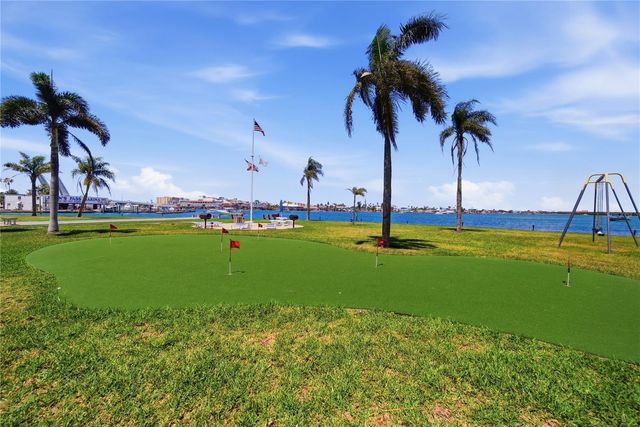 1 KEY CAPRI 306E, Treasure Island, FL 33706