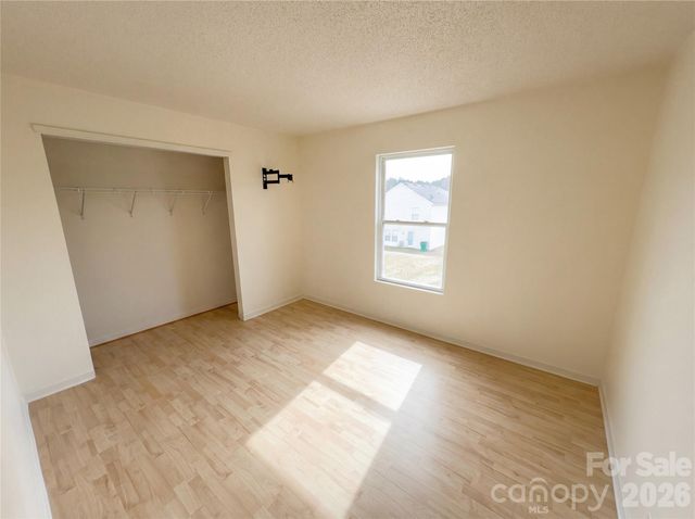 1911 Almond Hills Drive, Charlotte, NC 28262