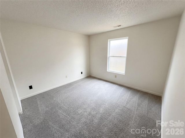 1911 Almond Hills Drive, Charlotte, NC 28262