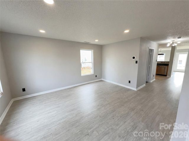 1911 Almond Hills Drive, Charlotte, NC 28262