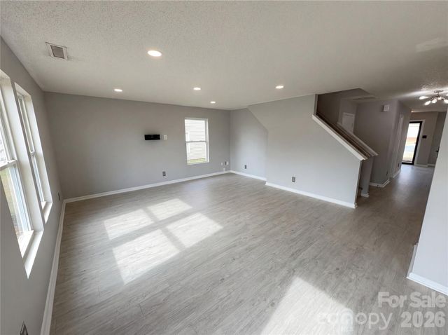 1911 Almond Hills Drive, Charlotte, NC 28262