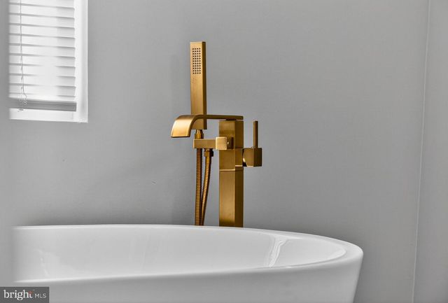 3925 BELLE AVE, Baltimore, MD 21215