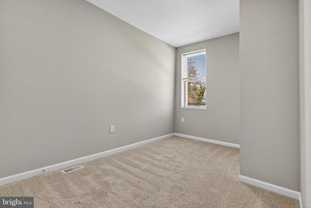 3925 BELLE AVE, Baltimore, MD 21215