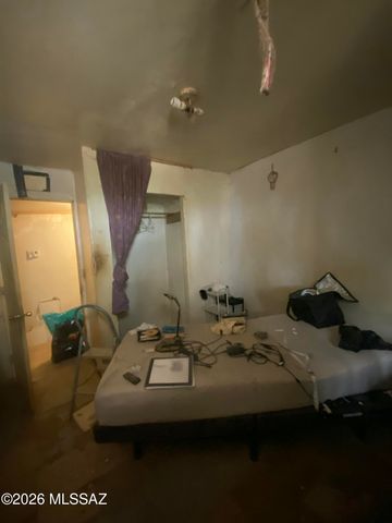 5505 S Sandario Road, Tucson, AZ 85735