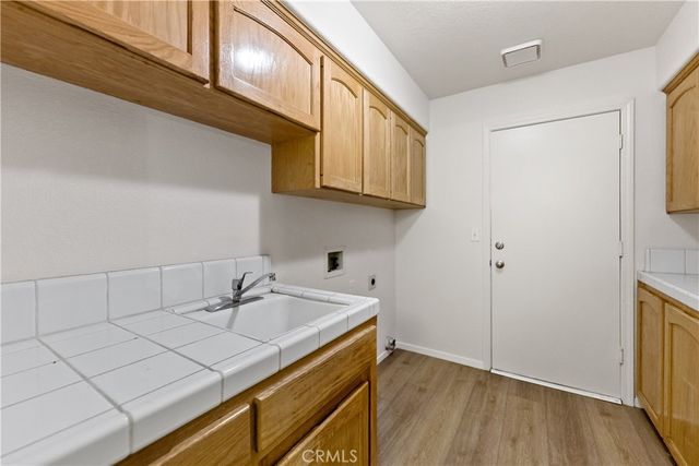 8847 N Woodrow, Fresno, CA 93720
