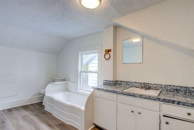 299 Mason Avenue, Muskegon, MI 49441