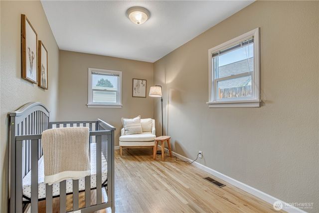 512 4th Street, Wenatchee, WA 98801