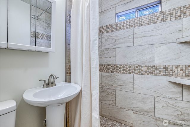 512 4th Street, Wenatchee, WA 98801