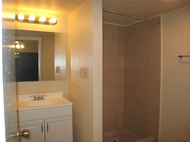 9501 NW 2nd Place 3-A, Coral Springs, FL 33071