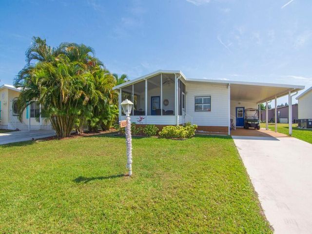 522 Hemingway Terrace, Fort Pierce, FL 34982