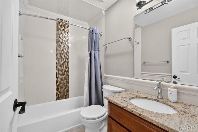 3471 Brookwood Circle, St Charles, MO 63301