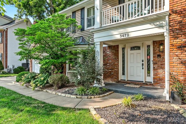 3471 Brookwood Circle, St Charles, MO 63301