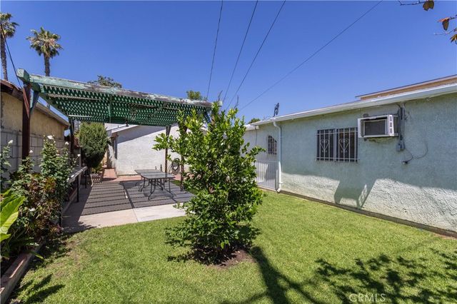 448 Fermoore, San Fernando, CA 91340