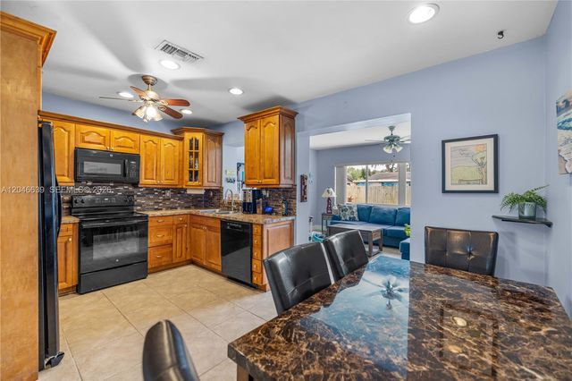 6870 Pershing Street, Hollywood, FL 33024