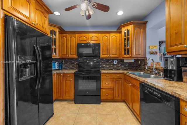 6870 Pershing Street, Hollywood, FL 33024
