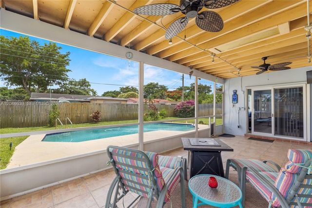 6870 Pershing Street, Hollywood, FL 33024