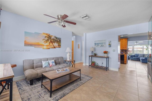 6870 Pershing Street, Hollywood, FL 33024