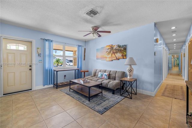 6870 Pershing Street, Hollywood, FL 33024