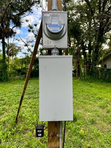 228 Delray AVE, Fort Myers, FL 33905