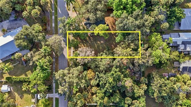 228 Delray AVE, Fort Myers, FL 33905