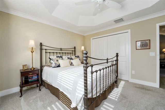 2124 BILLER CIRCLE, The Villages, FL 32163