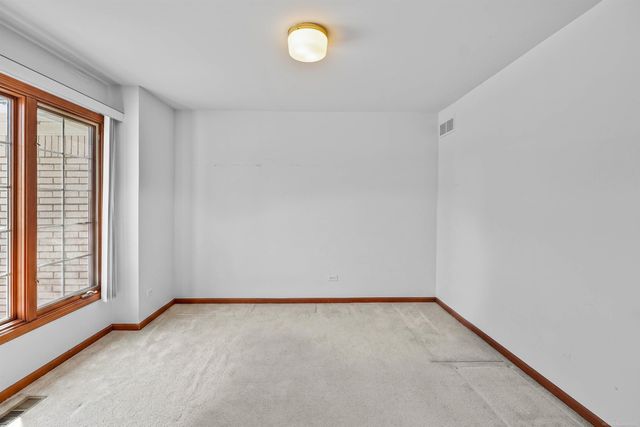 46325 Glen Eagle Drive, Utica, MI 48315