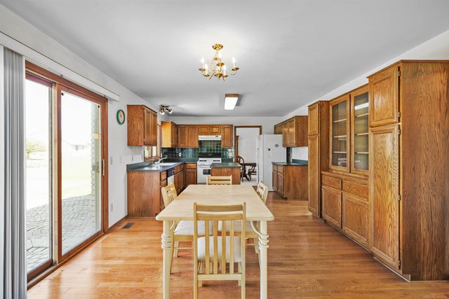 46325 Glen Eagle Drive, Utica, MI 48315