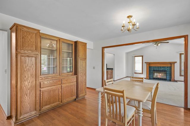46325 Glen Eagle Drive, Utica, MI 48315