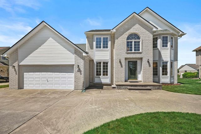 46325 Glen Eagle Drive, Utica, MI 48315