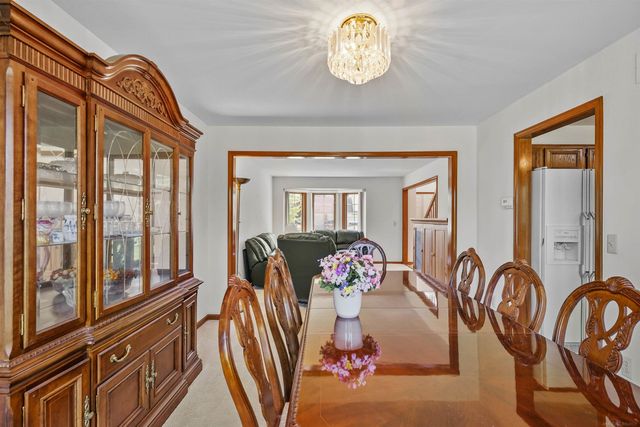 46325 Glen Eagle Drive, Utica, MI 48315