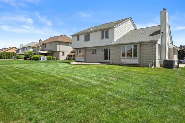 46325 Glen Eagle Drive, Utica, MI 48315