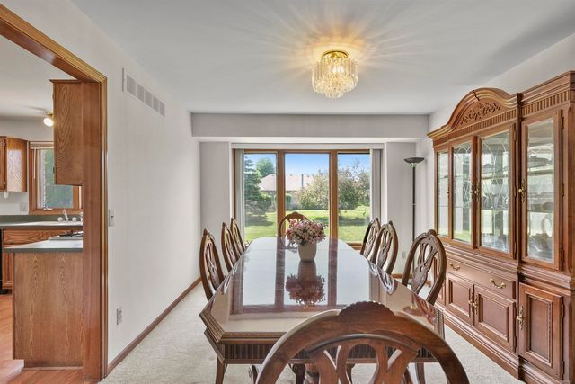46325 Glen Eagle Drive, Utica, MI 48315