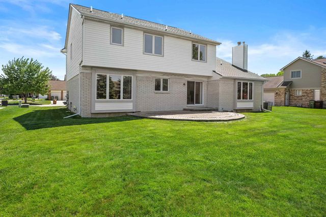 46325 Glen Eagle Drive, Utica, MI 48315