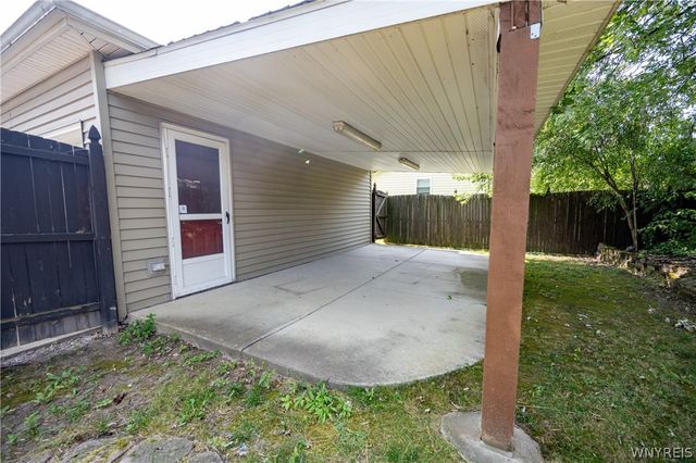 200 Margaret Road, Amherst, NY 14226