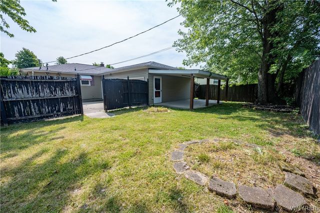 200 Margaret Road, Amherst, NY 14226