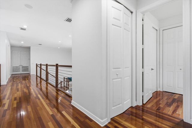 6005 Pinewood Avenue, Parkland, FL 33067